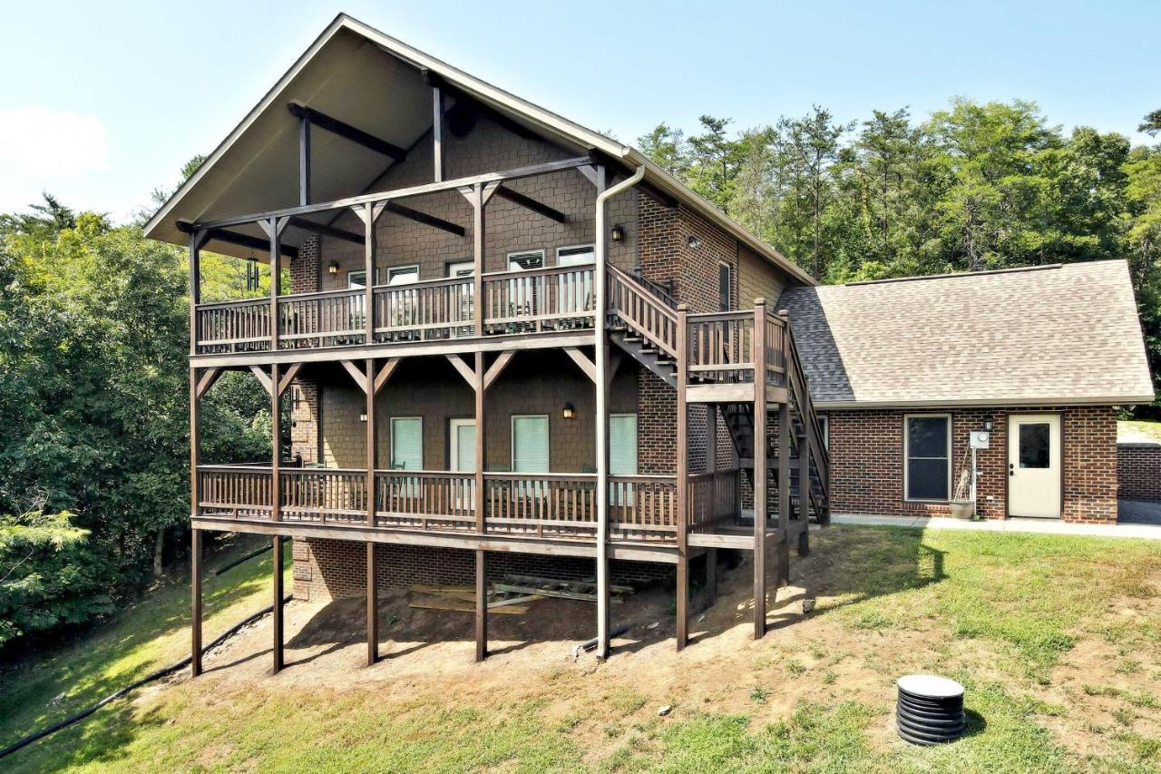 Pet-Friendly Smoky Mountain Retreat With Game Room! Sevierville Eksteriør bilde