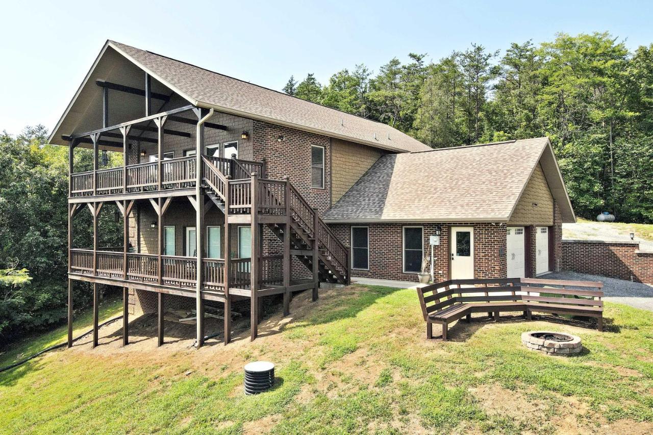 Pet-Friendly Smoky Mountain Retreat With Game Room! Sevierville Eksteriør bilde