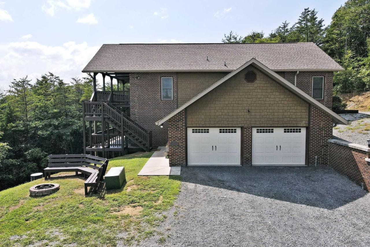 Pet-Friendly Smoky Mountain Retreat With Game Room! Sevierville Eksteriør bilde
